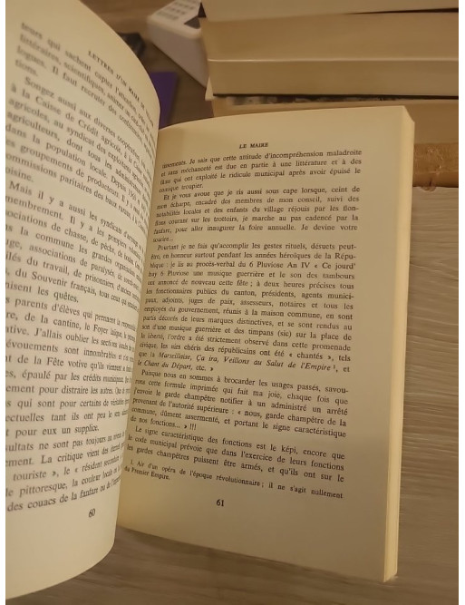 Lettres d'un maire de village - chronique de la vie rurale et politique locale
