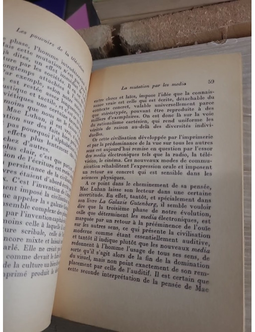 Les pouvoirs de la télévision - Jean Cazeneuve - Gallimard 1970