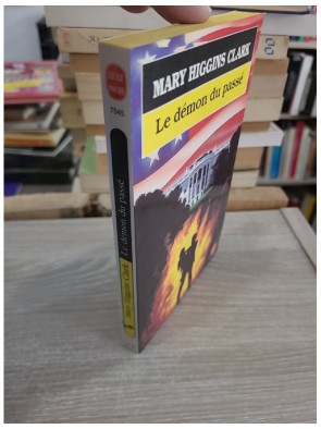 Le Démon du passé - Mary Higgins Clark - Le Livre de Poche 1989