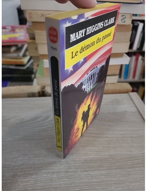 Le Démon du passé - Mary Higgins Clark - Le Livre de Poche 1989