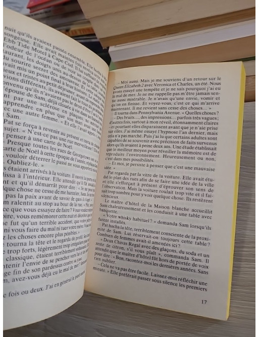 Le Démon du passé - Mary Higgins Clark - Le Livre de Poche 1989