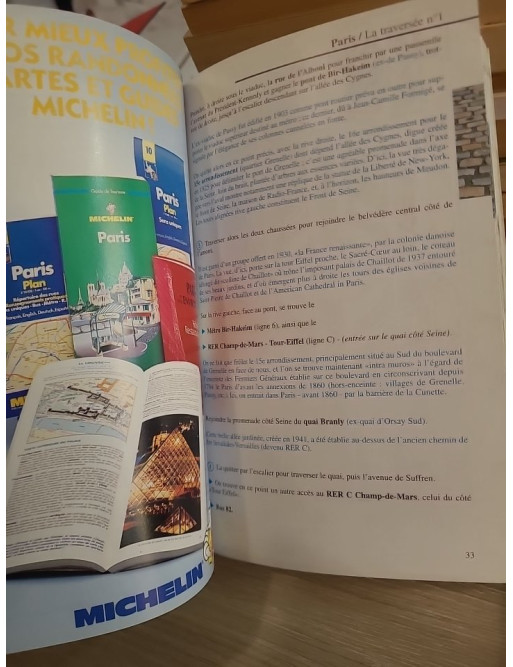 GR de Pays, Paris à pied - Topo-guide de randonnées urbaines