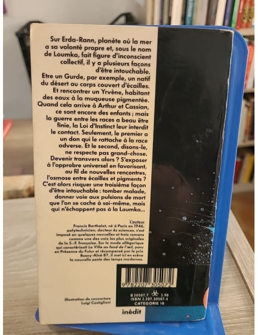 Rivage des intouchables - Roman de science-fiction et d’étrangeté