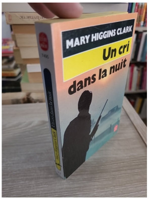 Un cri dans la nuit - Mary Higgins Clark - Le Livre de Poche 1996