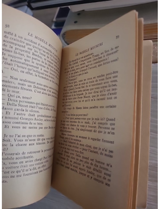 Le modèle meurtri - Erle Stanley Gardner