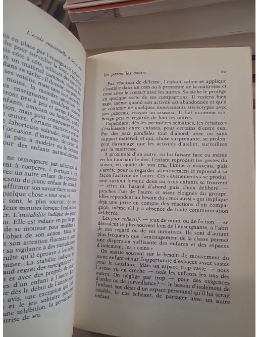 L'École maternelle à deux ans - Oui ou non ? | Enquête sur l'adaptation des jeunes enfants