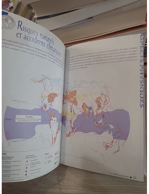 Atlas géopolitique et culturel - Cartes et analyses du monde contemporain