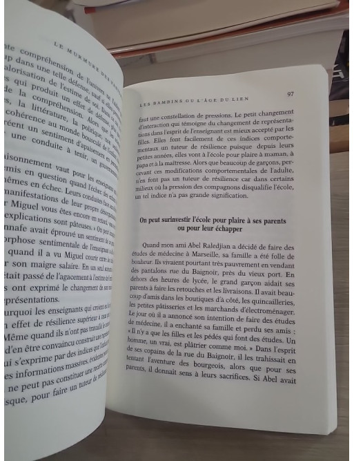 Le Murmure des fantômes - Résilience et reconstruction après les traumatismes