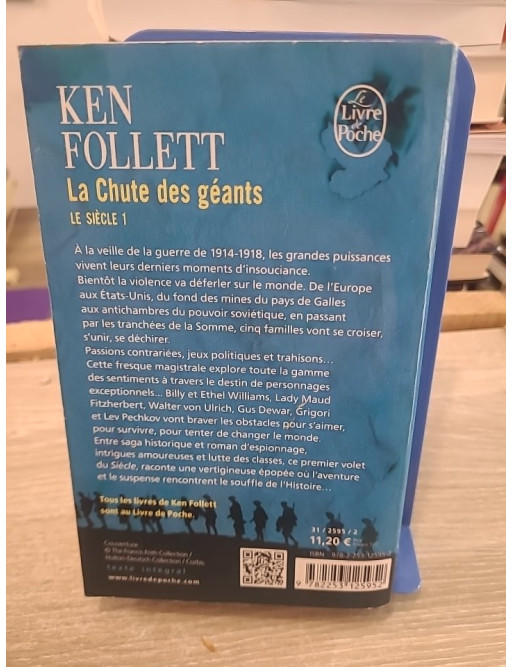 Le siècle, Tome 1 : La chute des géants - Saga historique de la Première Guerre mondiale
