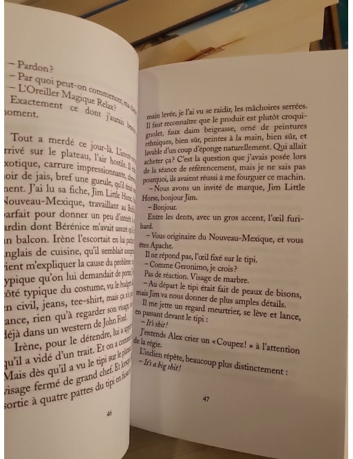 Cliente - Roman drôle et mordant sur les relations modernes et les désirs