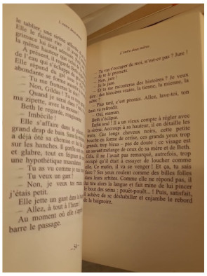 L'entre deux mères - Roman intimiste sur les liens familiaux et l'identité