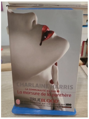 La Communauté du Sud - Tome 5 : La Morsure de la Panthère, enquête surnaturelle avec Sookie Stackhouse