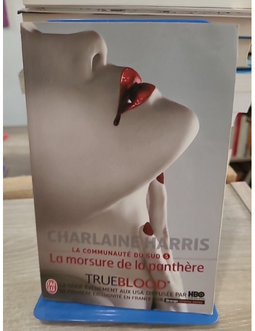 La Communauté du Sud - Tome 5 : La Morsure de la Panthère, enquête surnaturelle avec Sookie Stackhouse