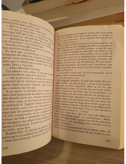 La Communauté du Sud - Tome 5 : La Morsure de la Panthère, enquête surnaturelle avec Sookie Stackhouse
