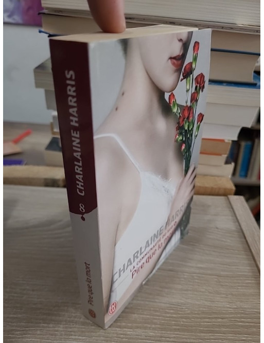 La Communauté du Sud - Tome 8 : Pire que la mort, roman de fantasy urbaine avec Sookie Stackhouse