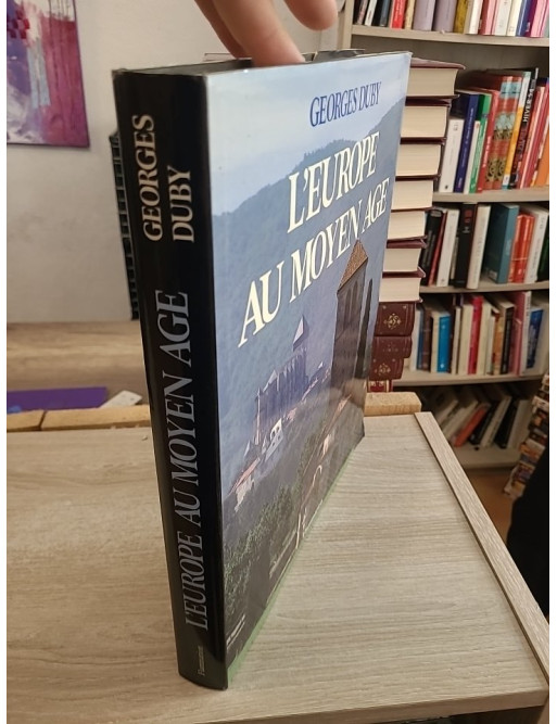 L'Europe au Moyen Âge - Art roman et art gothique