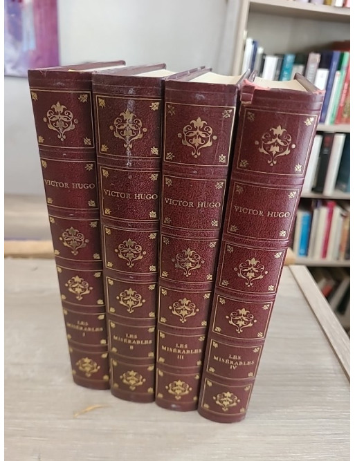 Les Misérables - Coffret en 4 tomes du grand roman social