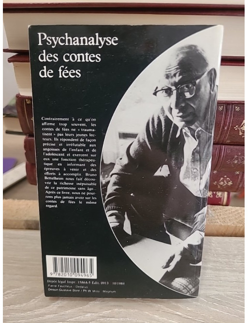Psychanalyse des contes de fées - Comprendre les symboles et le rôle des récits dans le développement de l'enfant