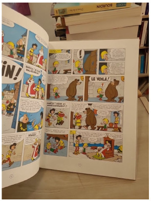 Johan et Pirlouit Tome 12 - Le Pays maudit - Aventure médiévale en BD