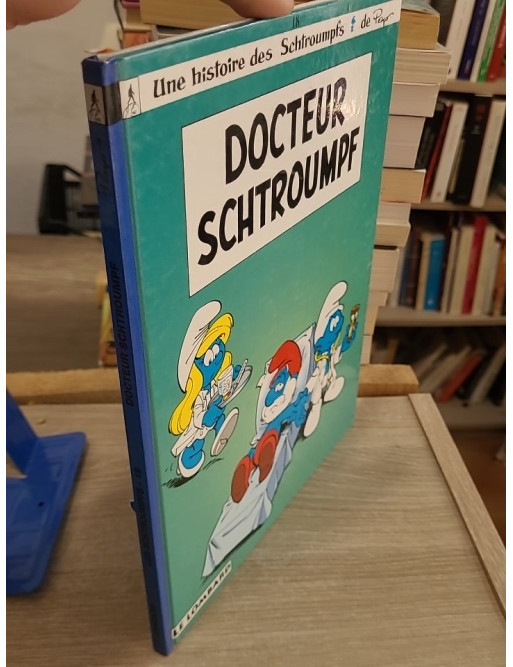 Les Schtroumpfs Tome 18 - Docteur Schtroumpf, aventures humoristiques au village