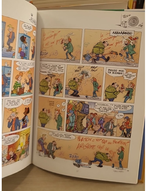 Les Profs Tome 5 - Chute des cours, humour en salle de classe