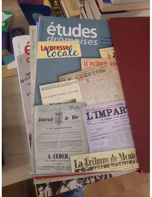 Études drômoises lot d'environ 50 numéros
