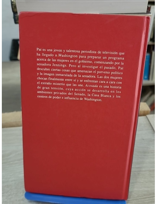 Acosada - thriller en espagnol