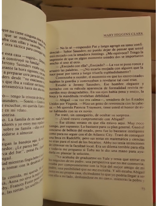 Acosada - thriller en espagnol