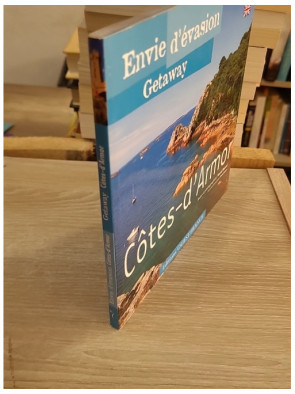 Côtes-d'Armor - Guide touristique illustré bilingue