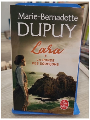 Lara - Tome 1 - Marie-Bernadette Dupuy