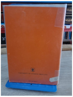 Present Day English for Foreign Students - Book 2 (4e édition)