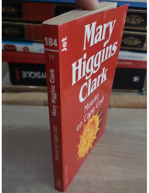 Muerte en Cape Cod / Death at the Cape - Thriller en espagnol