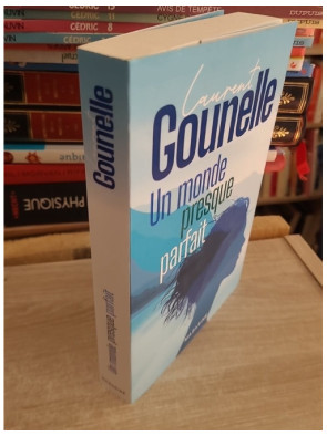 Un monde presque parfait - Roman initiatique sur liberté et société futuriste