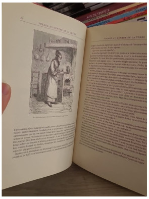Voyage au centre de la Terre - Roman d'aventure scientifique classique