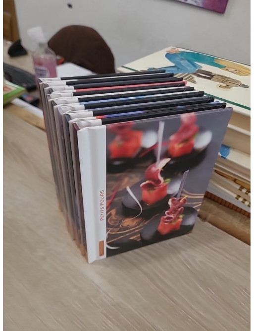 La petite bibliothèque des apéritifs dînatoires - coffret de recettes variées et créatives