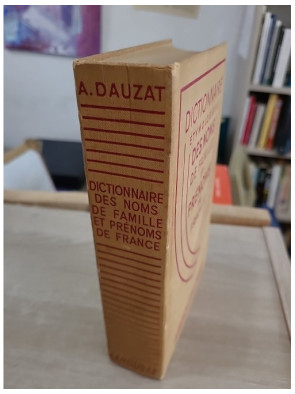 Dictionnaire étymologique des noms de famille et prénoms de France