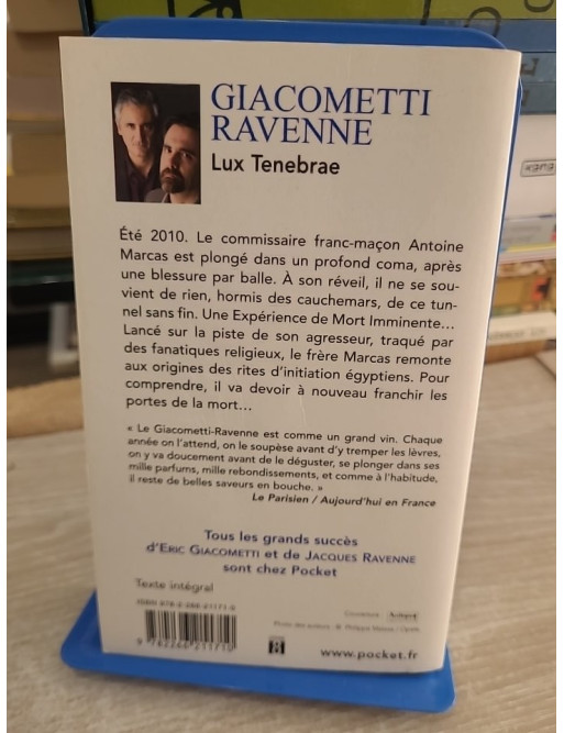 Lux tenebrae - Thriller ésotérique avec Antoine Marcas