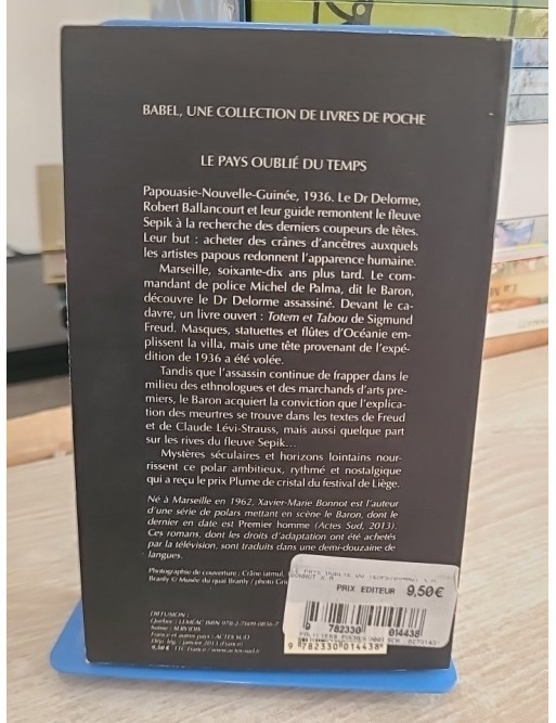 Le Pays oublié du temps - Polar entre Marseille et Papouasie-Nouvelle-Guinée