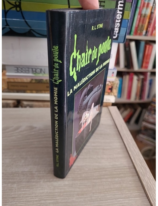 Chair de Poule - La Malédiction de la Momie - Roman jeunesse fantastique