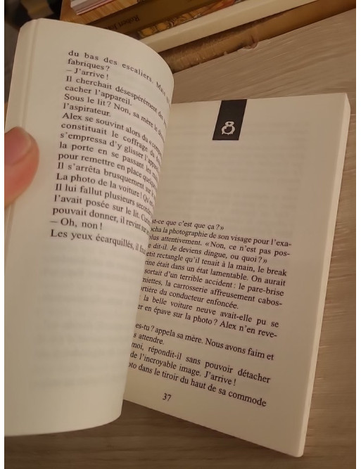 Chair de Poule Tome 3 - Dangereuses Photos - Roman jeunesse fantastique