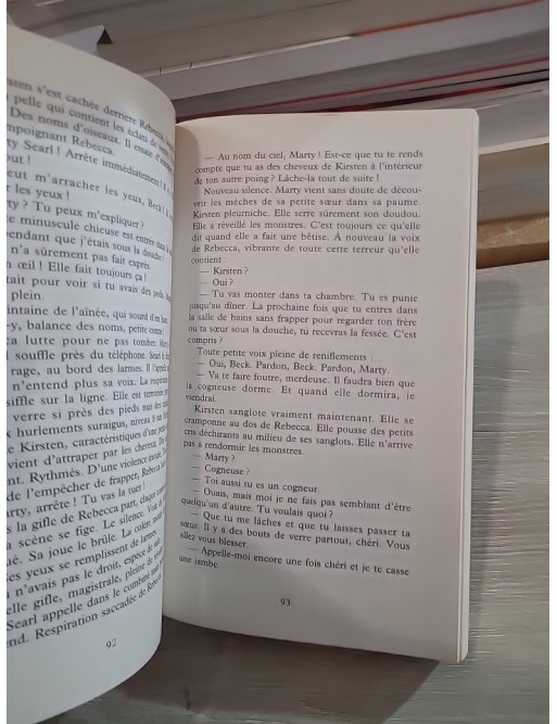 Ces lieux sont morts - Roman thriller sombre et mystérieux