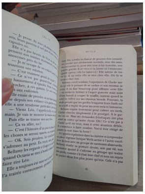 Les 100 - Tome 3 : Retour - Roman dystopique young adult de survie