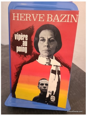 Vipère au poing - Roman autobiographique sur l’enfance et l’oppression familiale