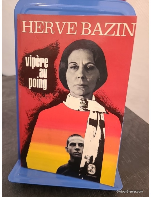 Vipère au poing - Roman autobiographique sur l’enfance et l’oppression familiale