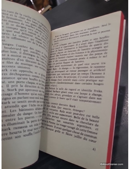 Le Secret de Sinharat - Le Livre de Mars