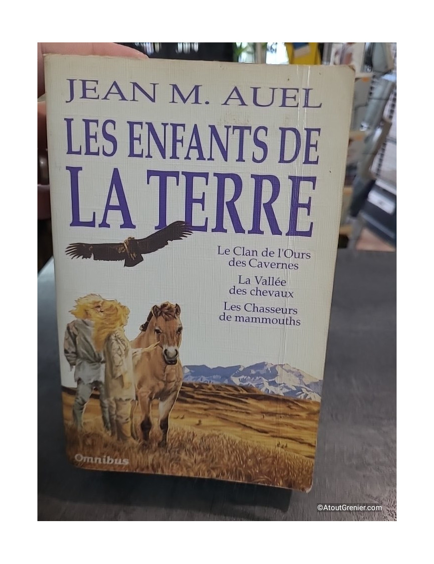 Les Enfants De La Terre - Le Clan De L'ours Des Cavernes - Jean M. Auel