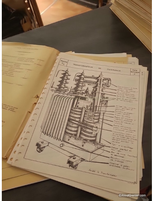 Lot de 8 fiches techniques d'électricité de 1956