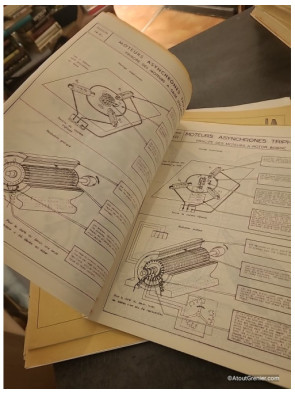 Lot de 8 fiches techniques d'électricité de 1956