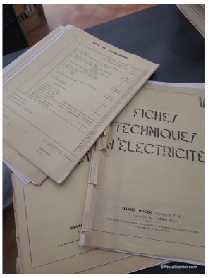 Lot de 8 fiches techniques d'électricité de 1956