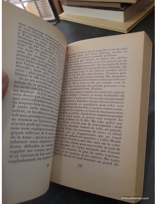 Mémoire d'une jeune fille rangée - Simone de Beauvoir